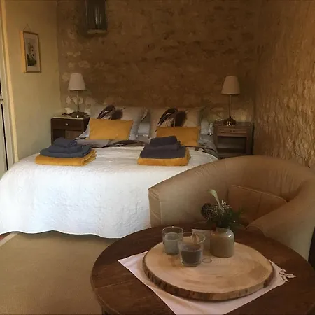 Les Gonies - Amande Bed & Breakfast Mauroux  Exterior photo