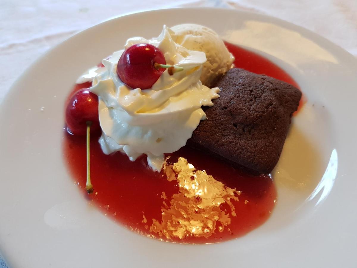 Couette-café Les Gonies - Amande